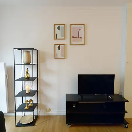 Holidaysinparis - Republique