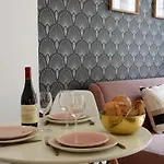 Holidaysinparis - Republique 아파트 *