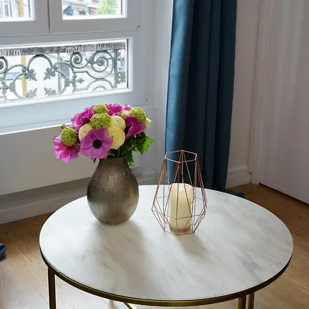 Holidaysinparis - Republique * Paris