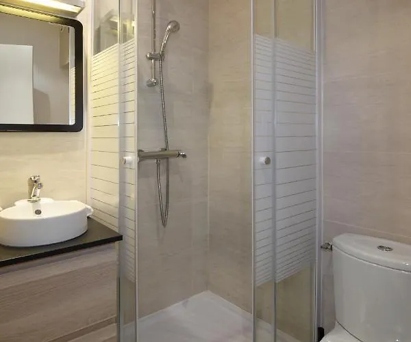 Apartment Holidaysinparis - Republique